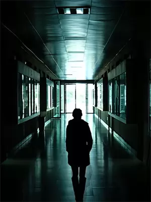 这家寺院有点怪